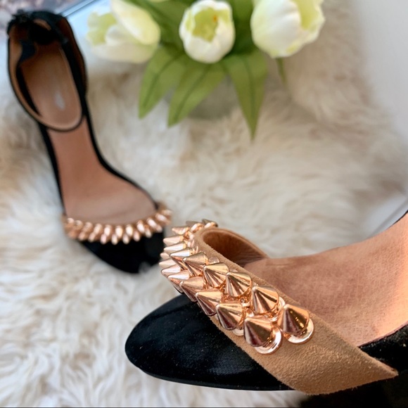 Free People Shoes - Free People - Jeffrey Campbell Burke City Sandal